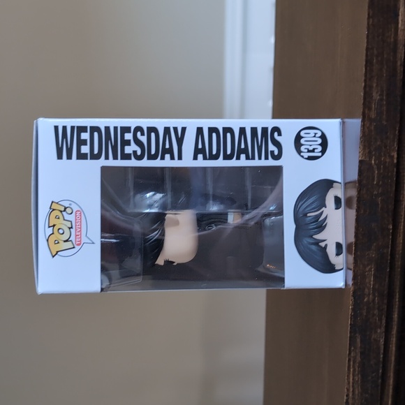 Wednesday Addams Funko Pop #1309 - Picture 4 of 8